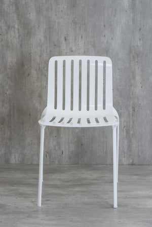 Nebula Die-Cast Aluminium Stackable Chair