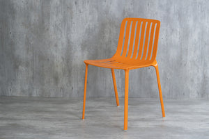 Nebula Die-Cast Aluminium Stackable Chair